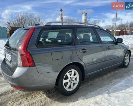 Сірий Вольво V50, об'ємом двигуна 1.6 л та пробігом 200 тис. км за 7700 $, фото 7 на Automoto.ua