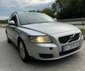 Серый Вольво В50, объемом двигателя 1.56 л и пробегом 240 тыс. км за 6000 $, фото 1 на Automoto.ua