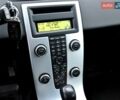 Сірий Вольво V50, об'ємом двигуна 2 л та пробігом 265 тис. км за 6850 $, фото 28 на Automoto.ua
