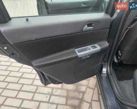 Серый Вольво В50, объемом двигателя 1.6 л и пробегом 251 тыс. км за 6000 $, фото 14 на Automoto.ua