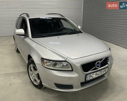 Вольво В50 2010 в Стрые на Automoto.ua Серый Вольво В50, объемом двигателя 1.6 л и пробегом 260 тыс. км за 6650 $, фото 19 на Automoto.ua