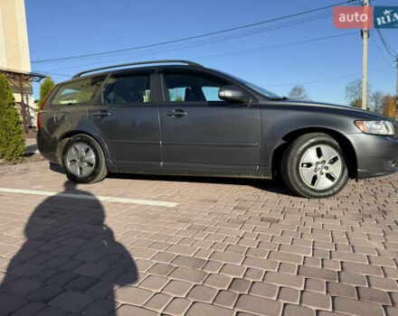 Сірий Вольво V50, об'ємом двигуна 1.6 л та пробігом 292 тис. км за 5999 $, фото 1 на Automoto.ua
