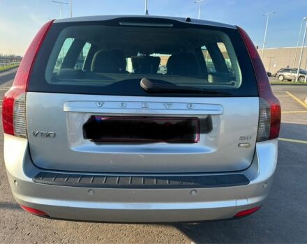 Серый Вольво В50, объемом двигателя 1.6 л и пробегом 214 тыс. км за 3484 $, фото 4 на Automoto.ua