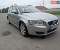 Серый Вольво В50, объемом двигателя 1.56 л и пробегом 270 тыс. км за 7200 $, фото 1 на Automoto.ua
