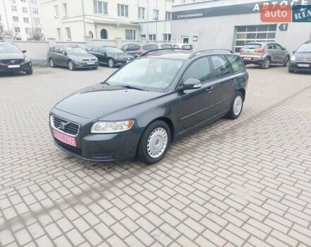 Серый Вольво В50, объемом двигателя 1.6 л и пробегом 251 тыс. км за 6000 $, фото 7 на Automoto.ua