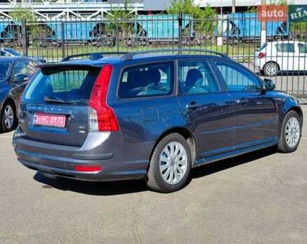 Серый Вольво В50, объемом двигателя 1.6 л и пробегом 193 тыс. км за 7999 $, фото 10 на Automoto.ua