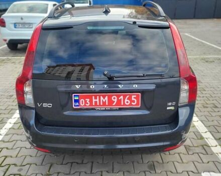 Серый Вольво В50, объемом двигателя 1.6 л и пробегом 221 тыс. км за 7300 $, фото 4 на Automoto.ua