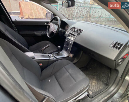 Сірий Вольво V50, об'ємом двигуна 1.6 л та пробігом 285 тис. км за 7400 $, фото 7 на Automoto.ua