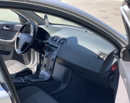 Сірий Вольво V50, об'ємом двигуна 1.6 л та пробігом 263 тис. км за 7500 $, фото 16 на Automoto.ua