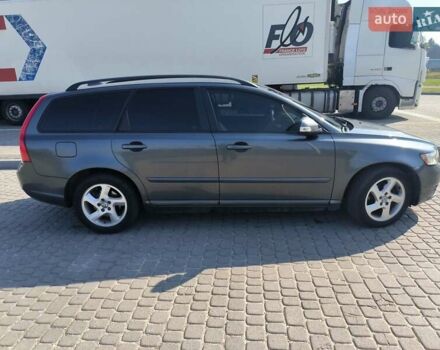 Сірий Вольво V50, об'ємом двигуна 1.6 л та пробігом 350 тис. км за 7200 $, фото 4 на Automoto.ua