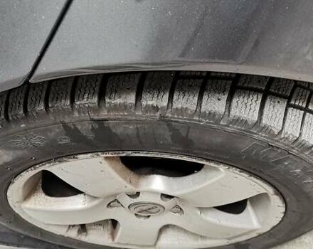 Серый Вольво В50, объемом двигателя 1.6 л и пробегом 253 тыс. км за 8200 $, фото 5 на Automoto.ua