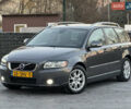 Серый Вольво В50, объемом двигателя 1.6 л и пробегом 218 тыс. км за 8500 $, фото 1 на Automoto.ua