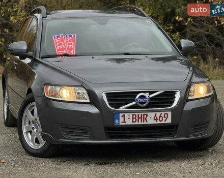 Серый Вольво В50, объемом двигателя 1.6 л и пробегом 240 тыс. км за 7999 $, фото 15 на Automoto.ua