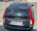 Серый Вольво В50, объемом двигателя 1.56 л и пробегом 249 тыс. км за 8100 $, фото 4 на Automoto.ua