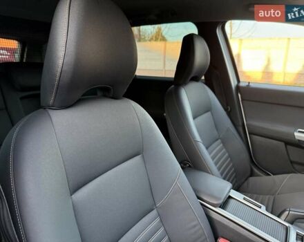 Серый Вольво В50, объемом двигателя 1.6 л и пробегом 229 тыс. км за 7950 $, фото 96 на Automoto.ua