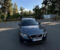 Сірий Вольво V50, об'ємом двигуна 2 л та пробігом 293 тис. км за 9000 $, фото 2 на Automoto.ua