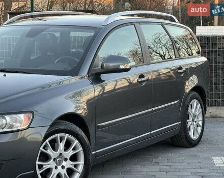 Серый Вольво В50, объемом двигателя 1.6 л и пробегом 218 тыс. км за 8500 $, фото 20 на Automoto.ua