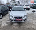 Серый Вольво В50, объемом двигателя 2 л и пробегом 229 тыс. км за 9299 $, фото 1 на Automoto.ua