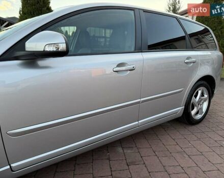 Серый Вольво В50, объемом двигателя 1.6 л и пробегом 229 тыс. км за 7950 $, фото 27 на Automoto.ua