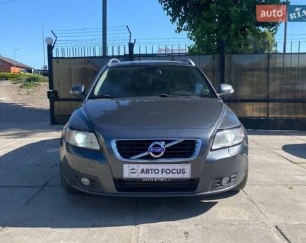 Серый Вольво В50, объемом двигателя 1.56 л и пробегом 224 тыс. км за 6990 $, фото 1 на Automoto.ua
