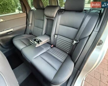 Серый Вольво В50, объемом двигателя 1.6 л и пробегом 229 тыс. км за 7950 $, фото 107 на Automoto.ua