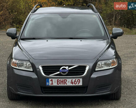 Серый Вольво В50, объемом двигателя 1.6 л и пробегом 240 тыс. км за 7999 $, фото 95 на Automoto.ua