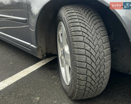 Серый Вольво В50, объемом двигателя 2 л и пробегом 205 тыс. км за 9200 $, фото 35 на Automoto.ua