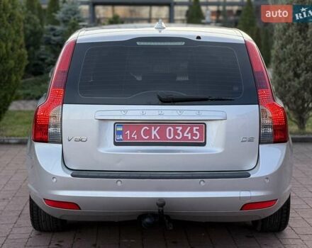 Серый Вольво В50, объемом двигателя 1.6 л и пробегом 229 тыс. км за 7950 $, фото 58 на Automoto.ua