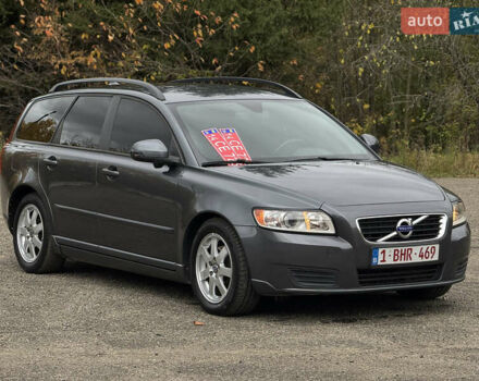 Серый Вольво В50, объемом двигателя 1.6 л и пробегом 240 тыс. км за 7999 $, фото 27 на Automoto.ua