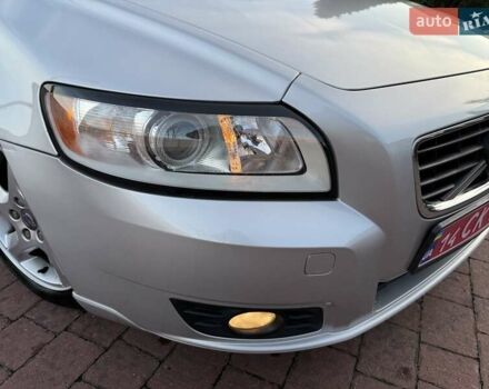Серый Вольво В50, объемом двигателя 1.6 л и пробегом 229 тыс. км за 7950 $, фото 10 на Automoto.ua