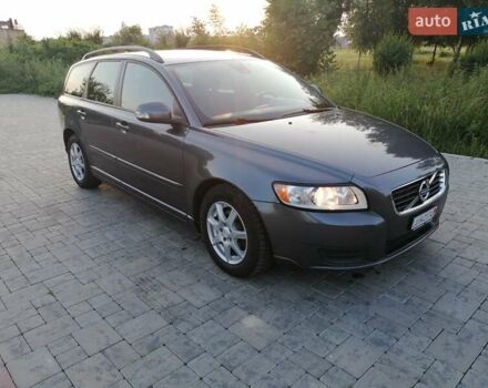 Серый Вольво В50, объемом двигателя 1.6 л и пробегом 199 тыс. км за 8299 $, фото 11 на Automoto.ua