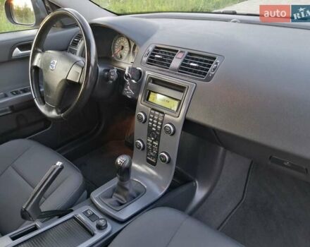 Серый Вольво В50, объемом двигателя 1.6 л и пробегом 199 тыс. км за 8299 $, фото 38 на Automoto.ua