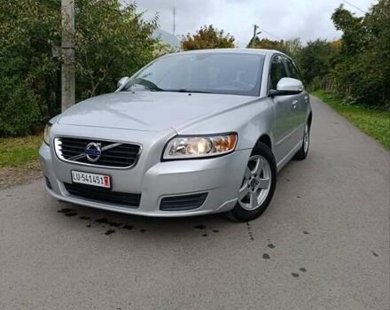 Сірий Вольво V50, об'ємом двигуна 1.6 л та пробігом 200 тис. км за 8200 $, фото 43 на Automoto.ua