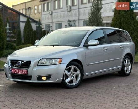 Серый Вольво В50, объемом двигателя 1.6 л и пробегом 229 тыс. км за 7950 $, фото 17 на Automoto.ua