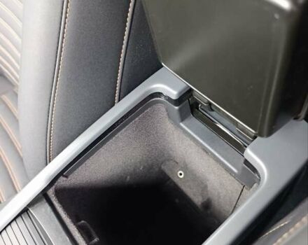 Серый Вольво В50, объемом двигателя 1.6 л и пробегом 200 тыс. км за 7800 $, фото 34 на Automoto.ua