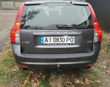 Серый Вольво В50, объемом двигателя 2 л и пробегом 240 тыс. км за 9600 $, фото 5 на Automoto.ua