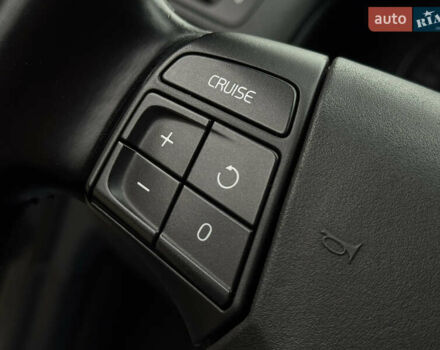 Серый Вольво В50, объемом двигателя 1.6 л и пробегом 240 тыс. км за 7999 $, фото 58 на Automoto.ua