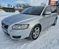 Серый Вольво В50, объемом двигателя 1.6 л и пробегом 240 тыс. км за 7800 $, фото 1 на Automoto.ua