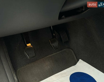 Серый Вольво В50, объемом двигателя 1.6 л и пробегом 240 тыс. км за 7999 $, фото 54 на Automoto.ua