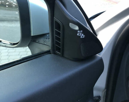 Сірий Вольво V50, об'ємом двигуна 1.6 л та пробігом 300 тис. км за 8500 $, фото 10 на Automoto.ua