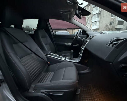 Сірий Вольво V50, об'ємом двигуна 1.56 л та пробігом 240 тис. км за 7900 $, фото 26 на Automoto.ua