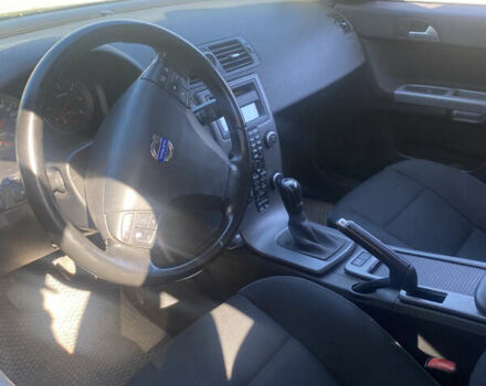 Вольво В50 2011 в Золочев на Automoto.ua Серый Вольво В50, объемом двигателя 1.6 л и пробегом 299 тыс. км за 7500 $, фото 8 на Automoto.ua