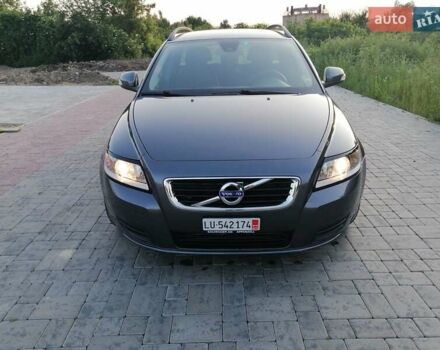 Серый Вольво В50, объемом двигателя 1.6 л и пробегом 199 тыс. км за 8299 $, фото 17 на Automoto.ua