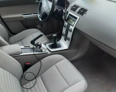 Сірий Вольво V50, об'ємом двигуна 1.56 л та пробігом 277 тис. км за 8699 $, фото 10 на Automoto.ua