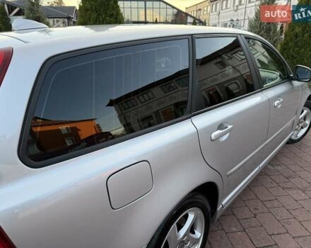 Серый Вольво В50, объемом двигателя 1.6 л и пробегом 229 тыс. км за 7950 $, фото 46 на Automoto.ua