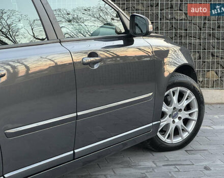 Серый Вольво В50, объемом двигателя 1.6 л и пробегом 218 тыс. км за 8500 $, фото 68 на Automoto.ua