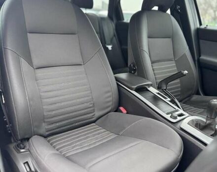 Серый Вольво В50, объемом двигателя 2 л и пробегом 258 тыс. км за 10200 $, фото 25 на Automoto.ua