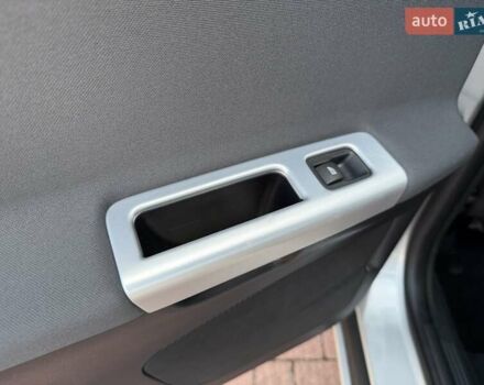 Серый Вольво В50, объемом двигателя 1.6 л и пробегом 229 тыс. км за 7950 $, фото 101 на Automoto.ua