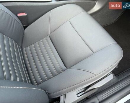 Серый Вольво В50, объемом двигателя 1.6 л и пробегом 229 тыс. км за 7950 $, фото 95 на Automoto.ua