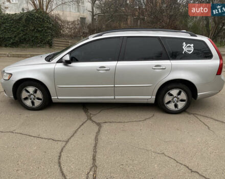 Серый Вольво В50, объемом двигателя 1.56 л и пробегом 220 тыс. км за 6800 $, фото 11 на Automoto.ua